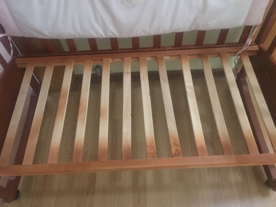 Продам дитячу кроватку