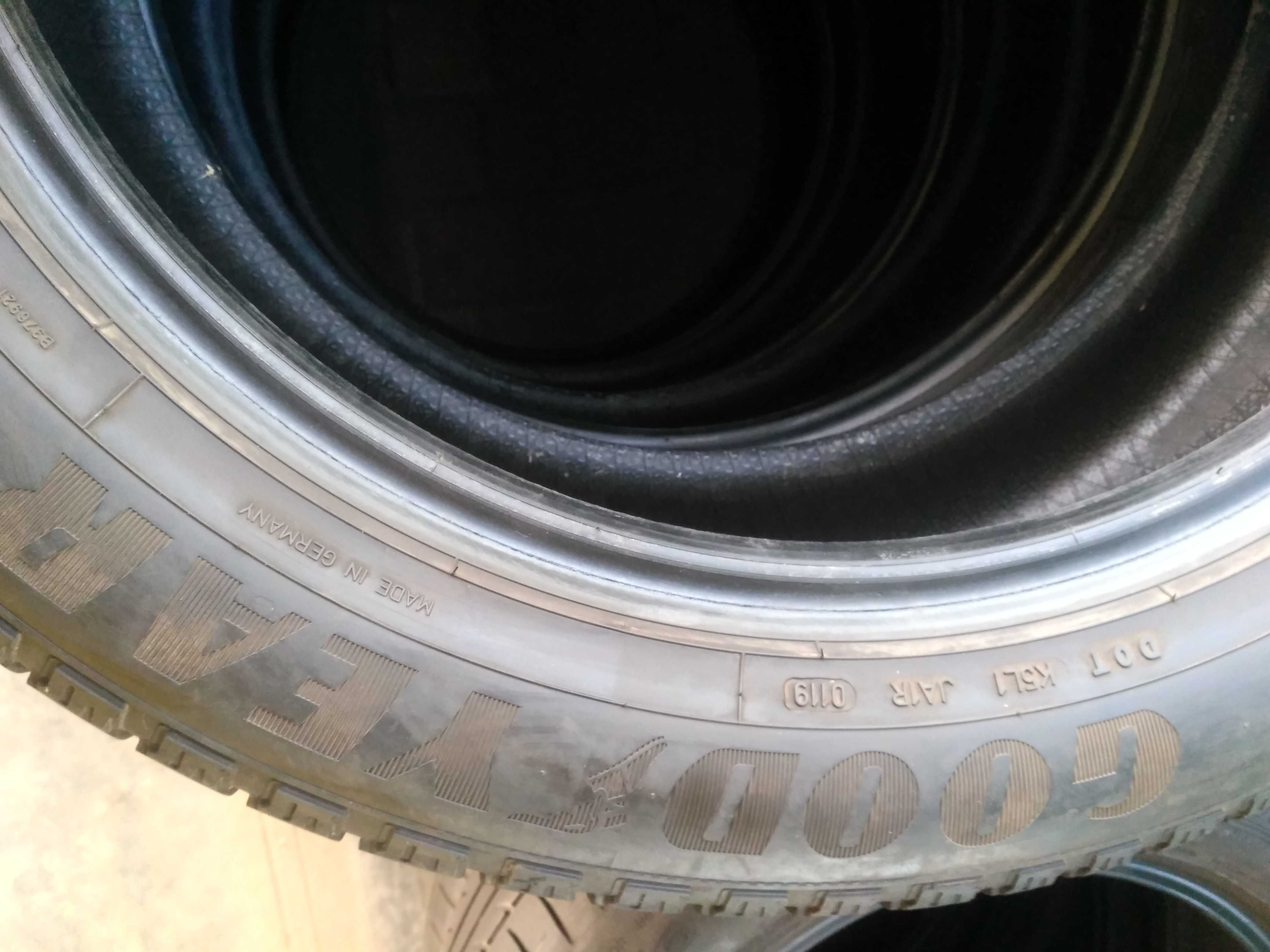 Goodyear 275/50R21 SUV 4×4