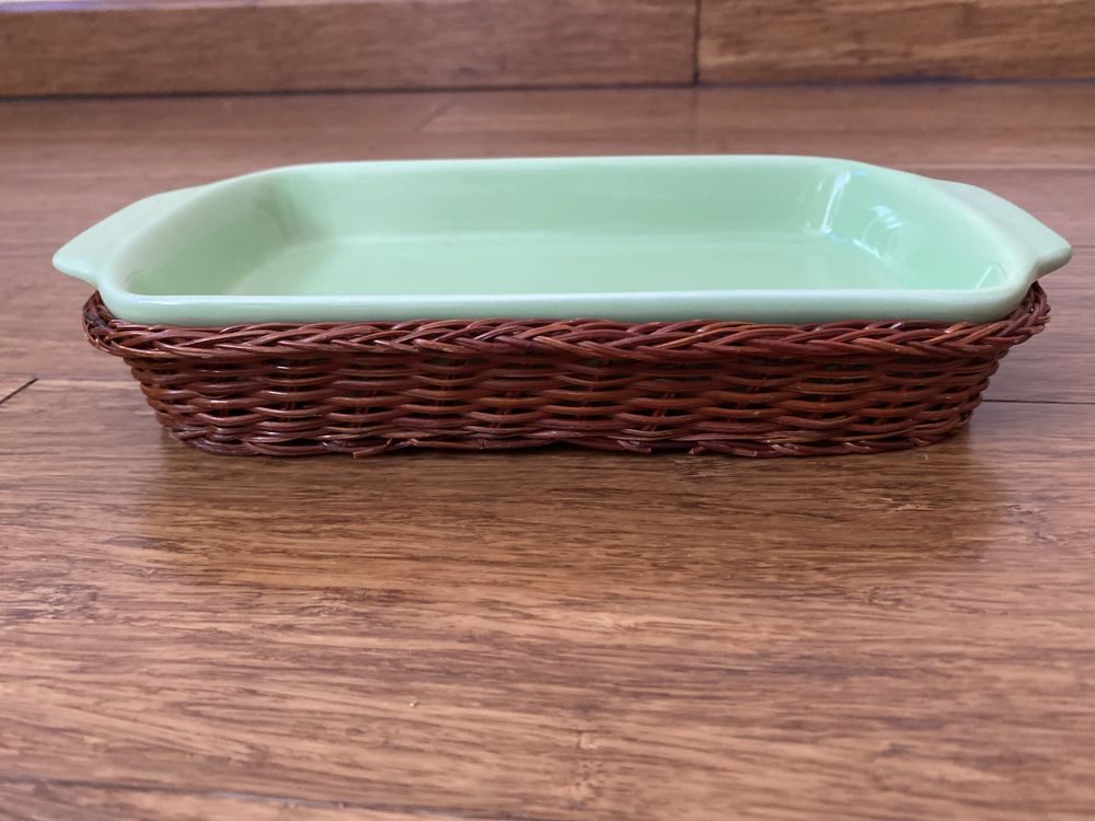 Pojemnik ceramiczny do zapiekania z koszyczkiem