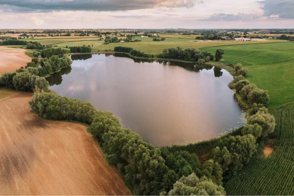 Siedlisko nocleg na wsi domek dom nad jeziorem wakacje urlop