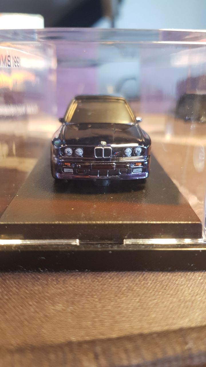 RLC exclusivo BMW  M3 1991  # 8500 / 30000