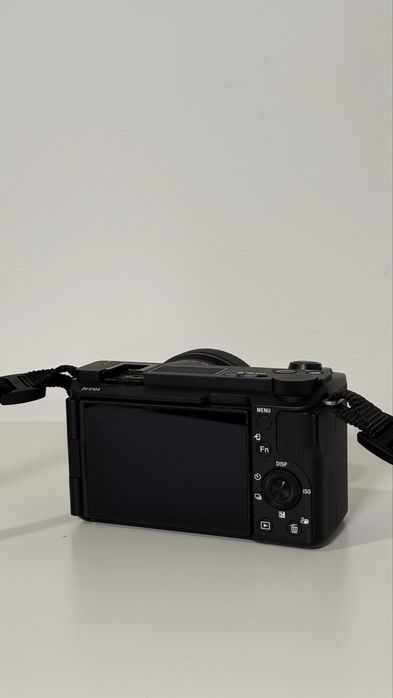 Câmera Sony ZVE10 II