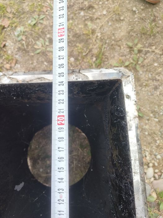 Rura ocynkowana z podstawa