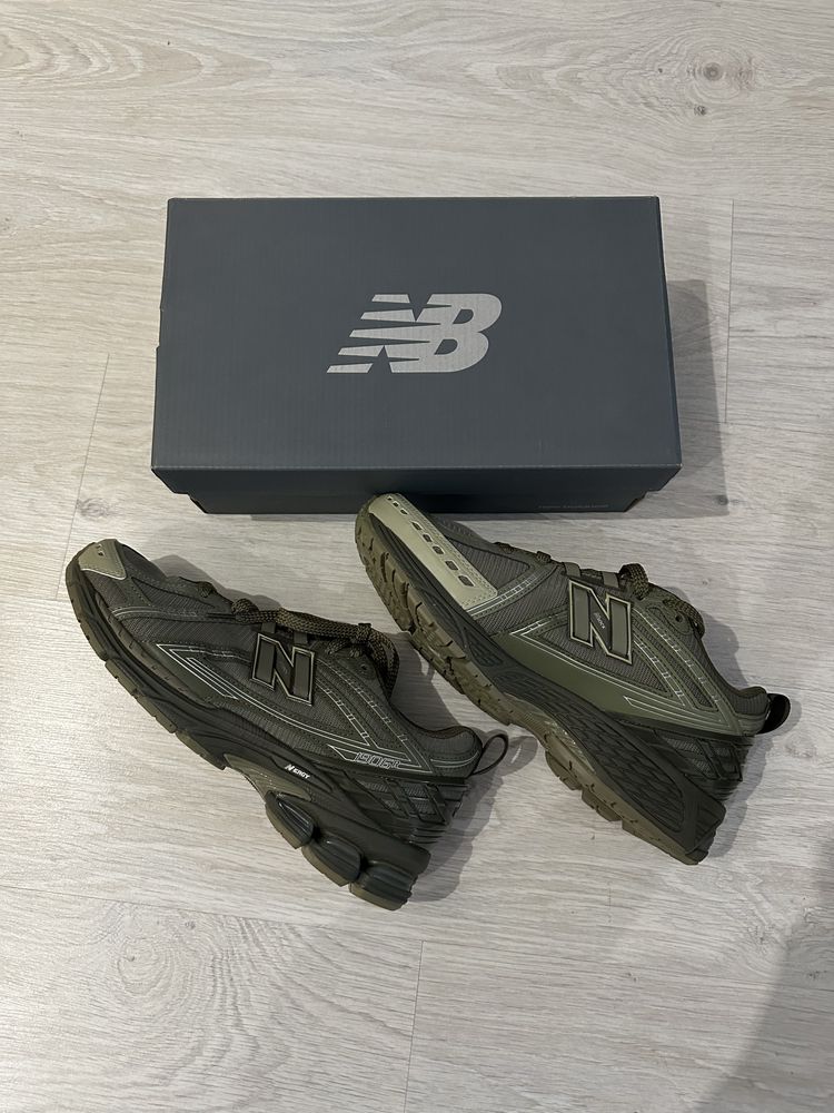 ОРИГИНАЛ New Balance 1906R Размер 43
