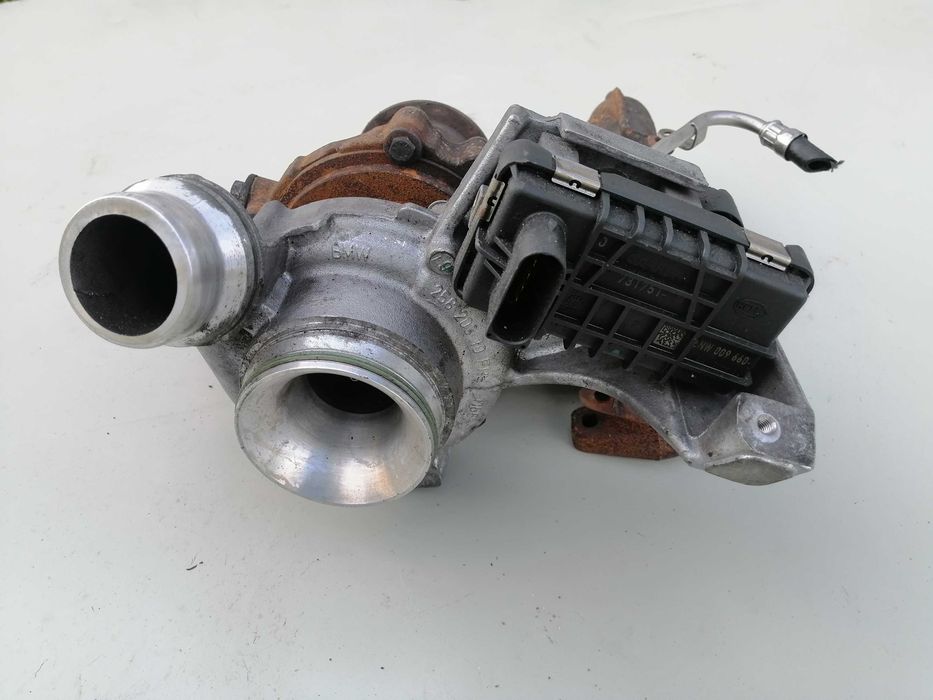 Турбіна BMW E90 E87 E81 E91 E60 E920 E93 F10 F20 F30 2.0D N47