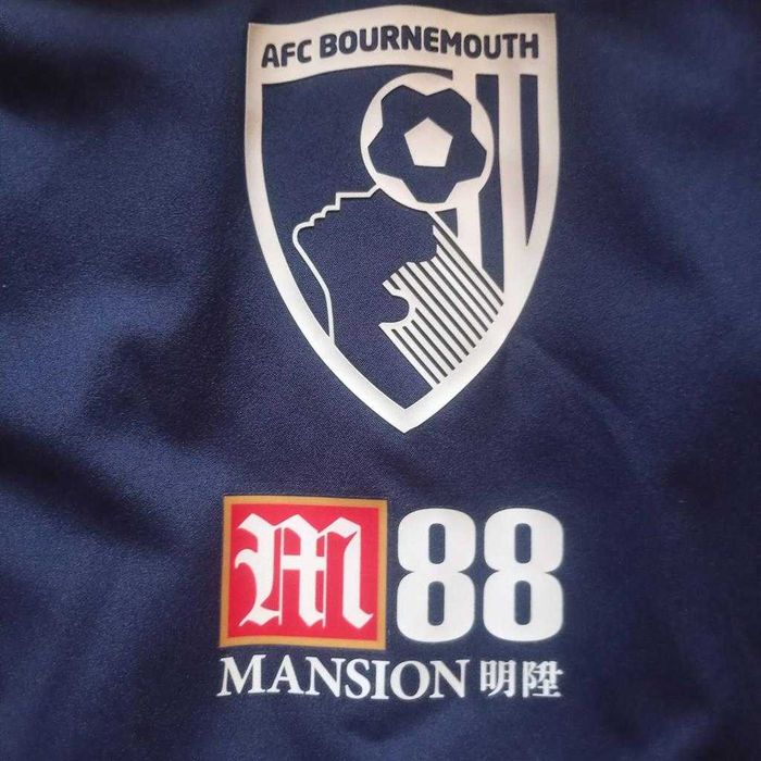 Мужская куртка парка футбольная Umbro клуба Борнмут Англия