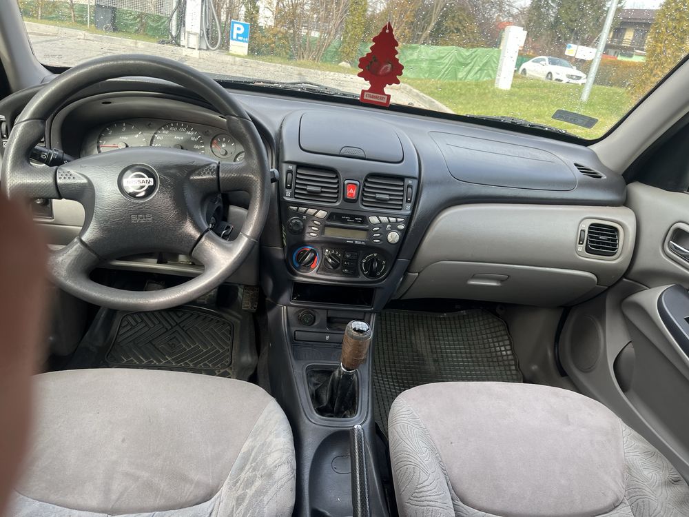 Nissan almera 2.2 turbo dysel