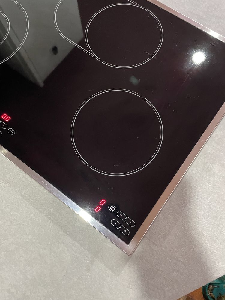 Електрична плита Miele KM 551 EDST.HiLight!75см!