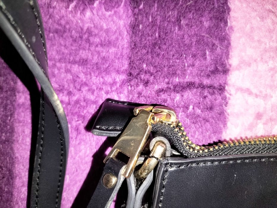 Piękna damska torebka listonoszka, Crossbody,stan idealny, RESERVED