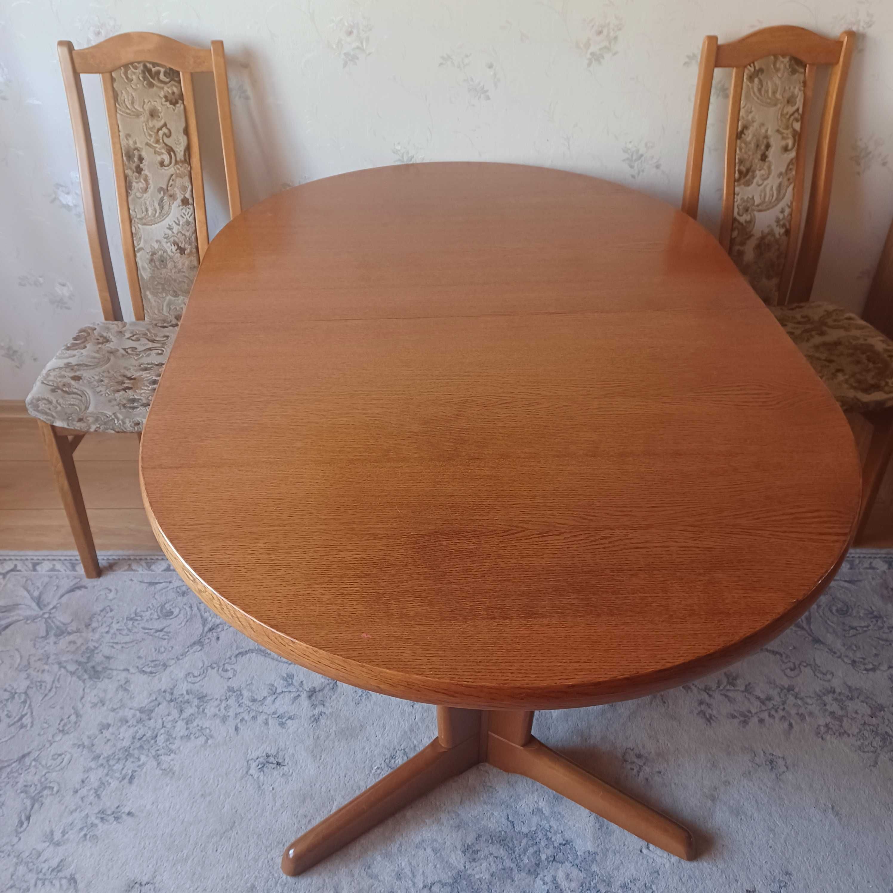 Przepiękny dębowy rozkładany stół + 4 krzesła dostępne (odbiór)