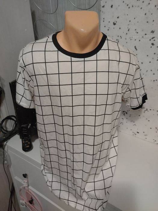 T-shirt w kratę męski