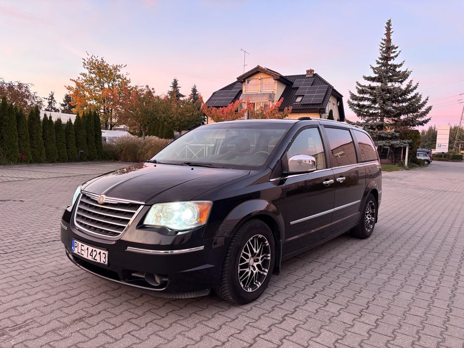 Chrysler Grand Voyager 2.8 CRDI 163km 2008r 7 osób Hak LIMITED