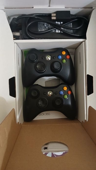 Приставка Xbox 360