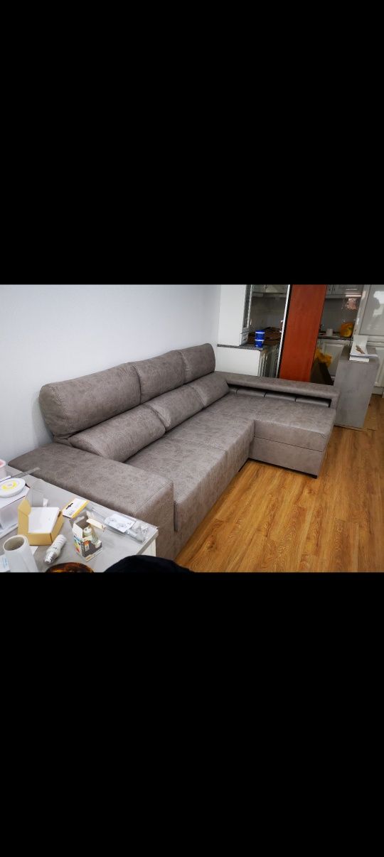 Sofá Cinza Claro com chaise longue