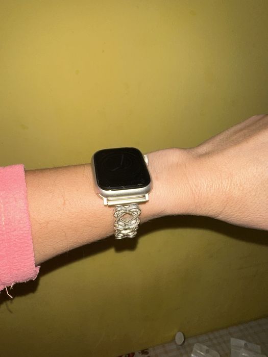 Ремінці для Apple watch