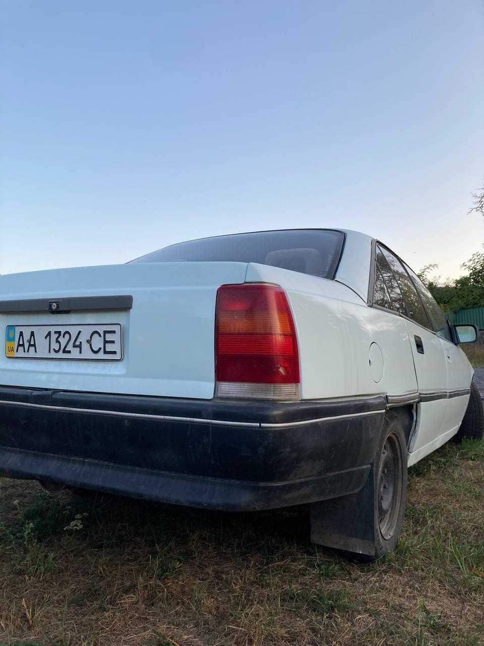 Продам Опель Омегу А, Г/Б.Opel Omega A