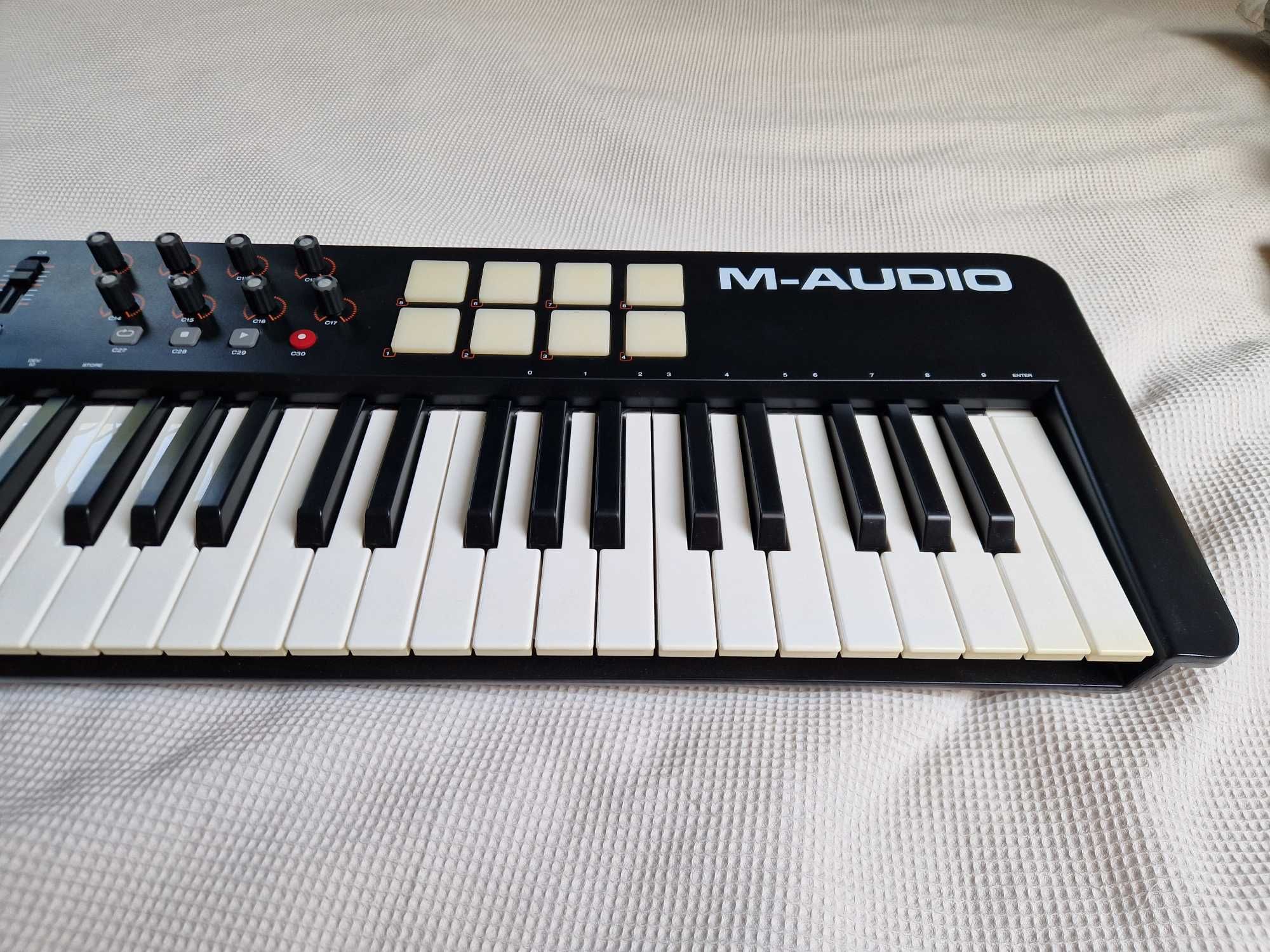 Klawiatura sterująca MIDI M-Audio Oxygen 61 + pokrowiec i pudełko