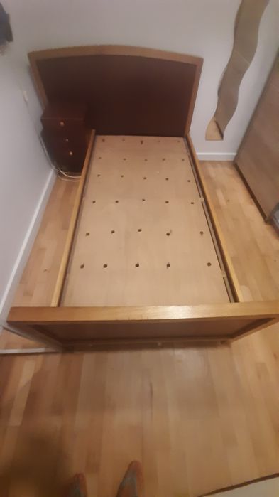 Cama solteiro madeira maciça