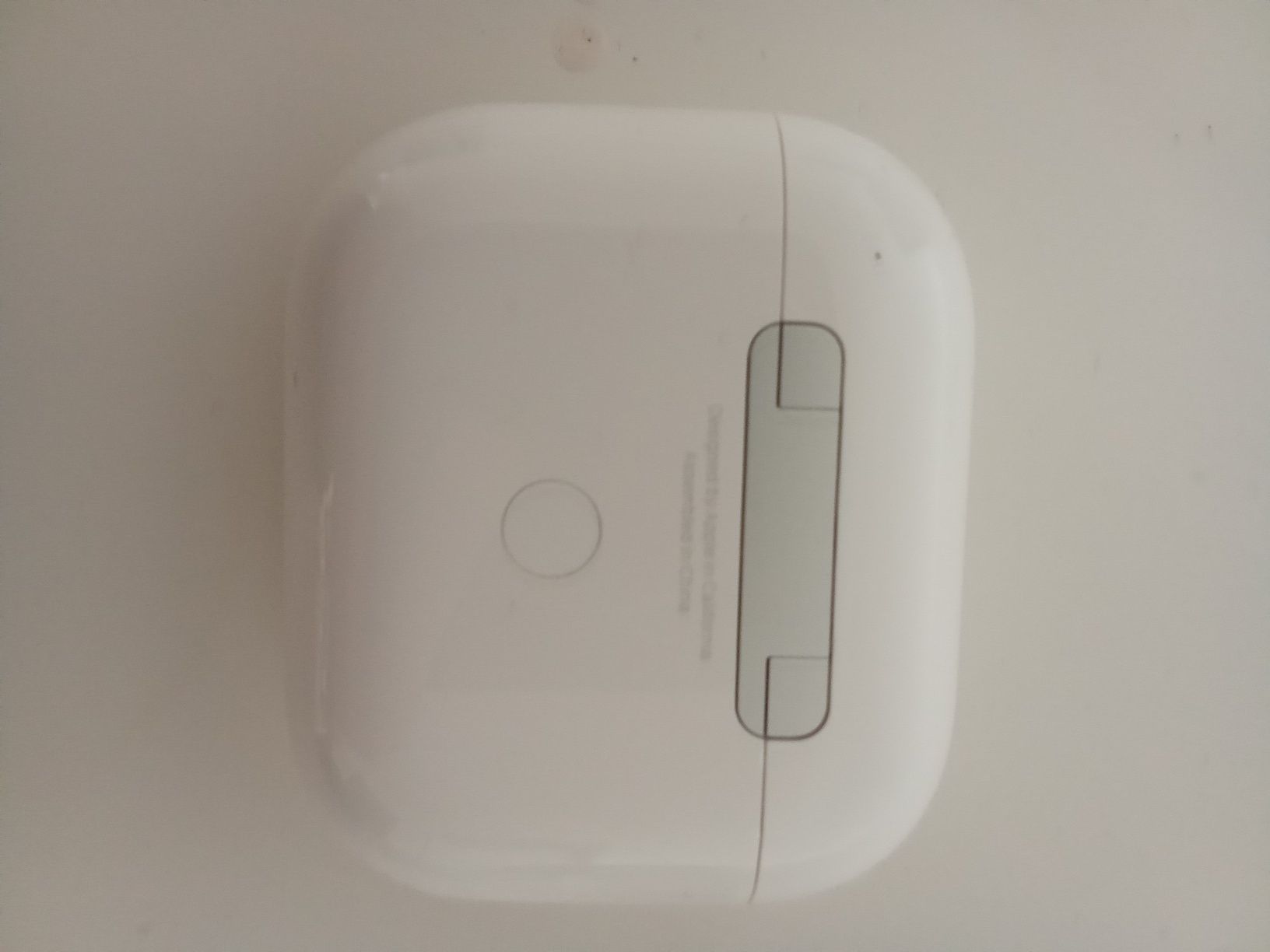 Sluchawki Apple AirPods 3 z ladujacym etui