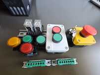 Przyciski start/stop, lampki sygnalizacyjne 230V, grzybek STOP, klucz