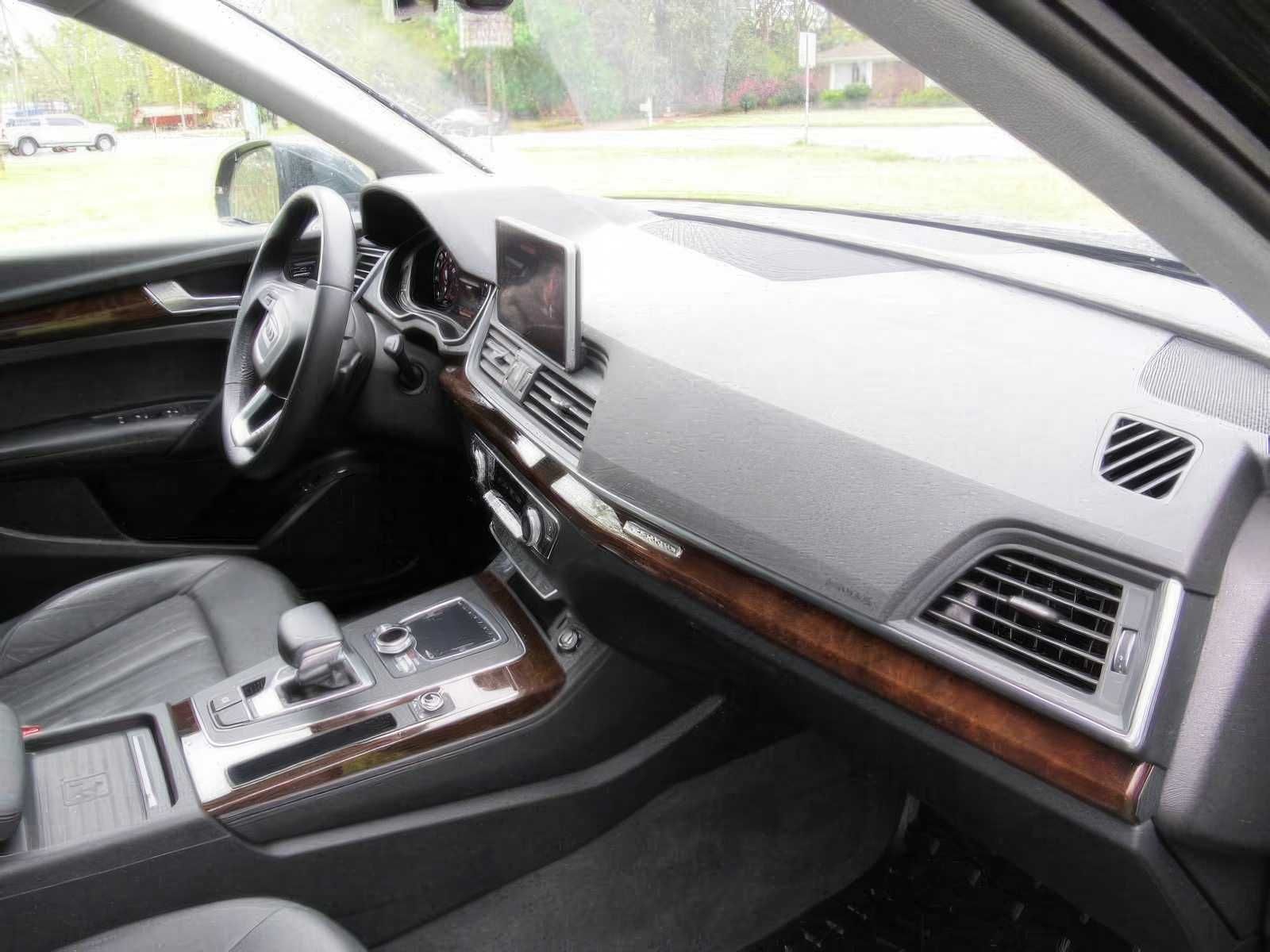2020   Audi   Q5