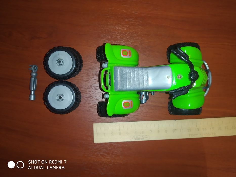 Металлический квадрацикл, музыкальный