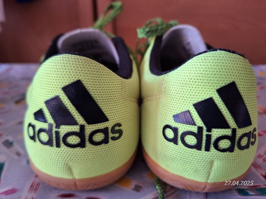 Футзалки Adidas,артикул В27213