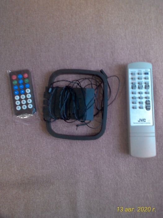 Продам музыкальный центр JVC CA-UXG1