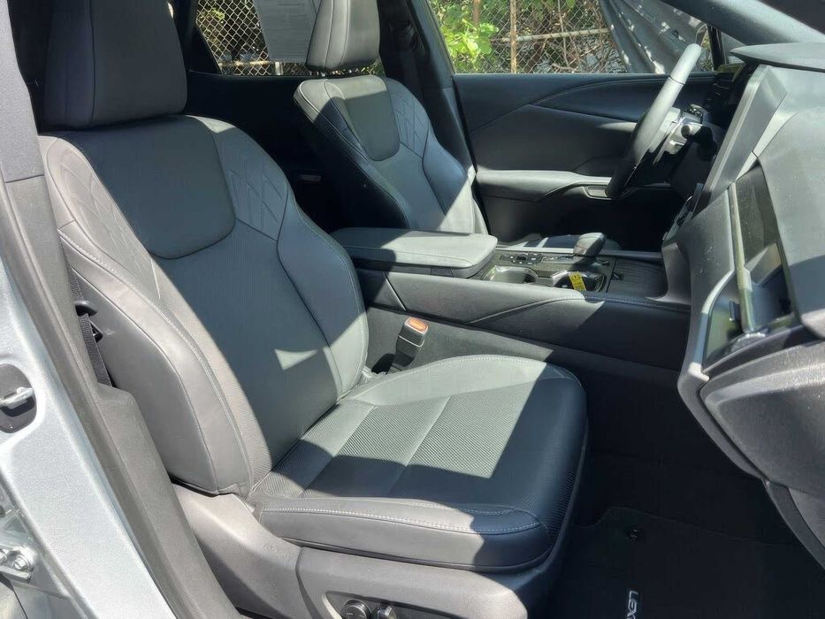 Lexus RX 350 Premium      2023