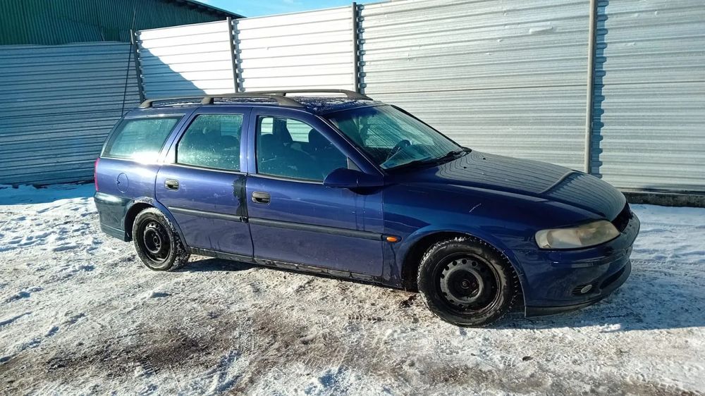 Tylko części Opel Vectra B 1.6 16V X16XEL 100KM 74kW KOMBI