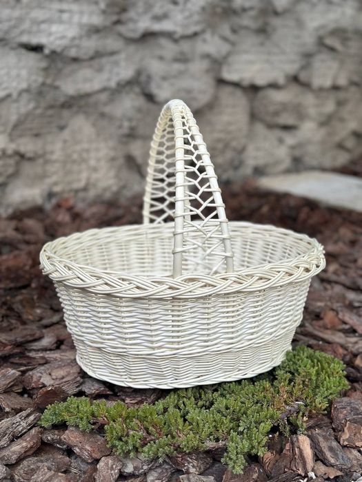 Пасхальні кошики З відбіленої лози можливий гурт