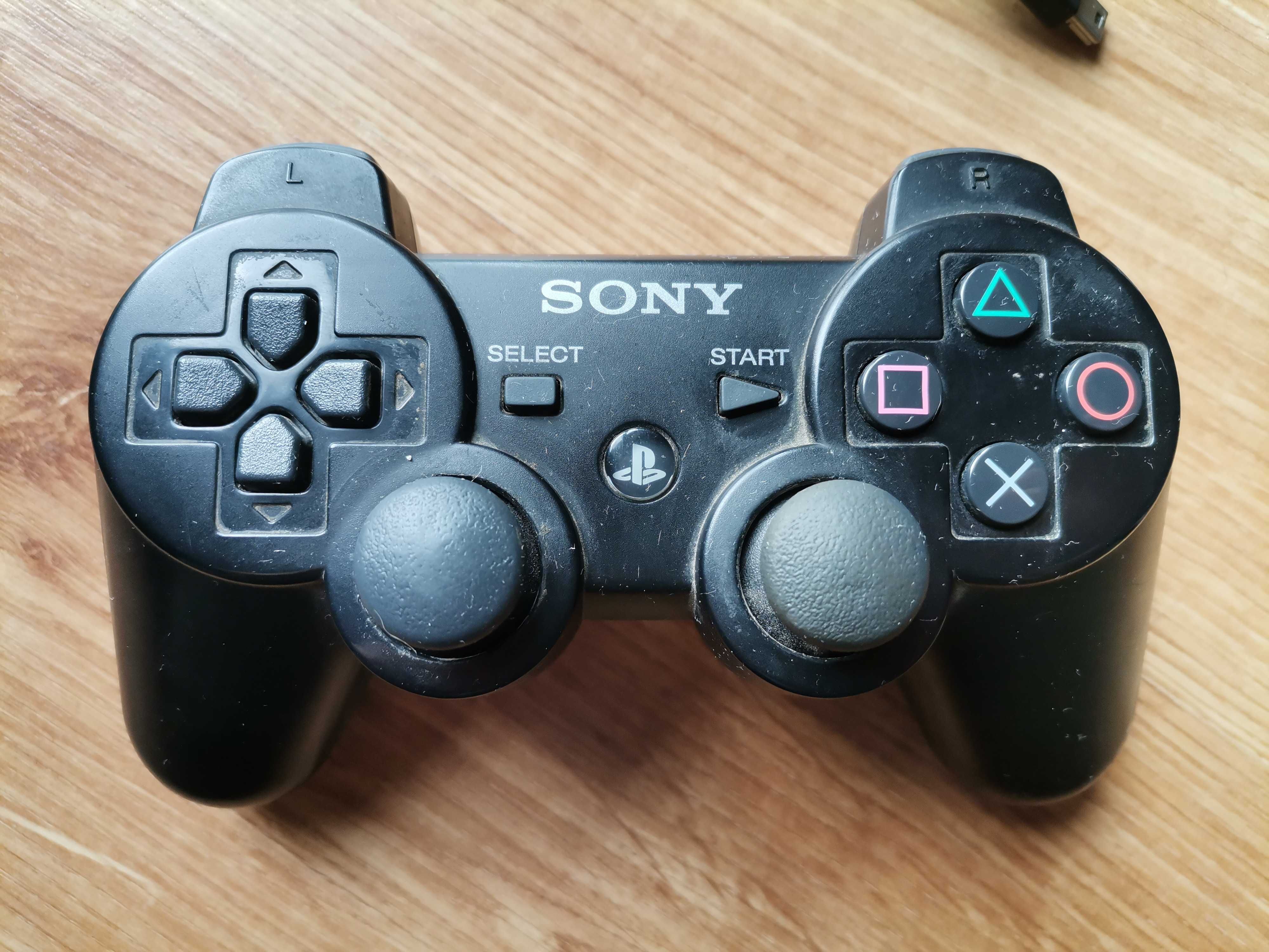 Kontrolery Dualshock 3 (PS3)