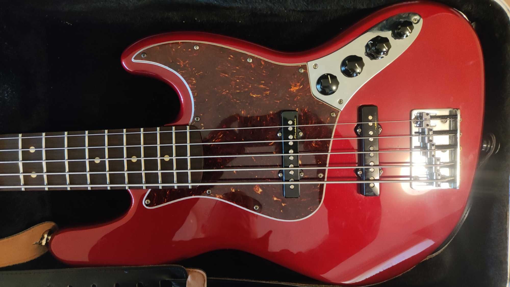 Fender Deluxe Active Jazz Bass - 04-2014r