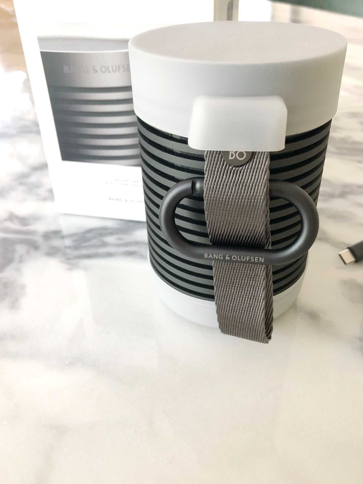 Coluna de som portátil da Bang & Olufsen