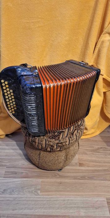 Akordeon Heligonka club II B