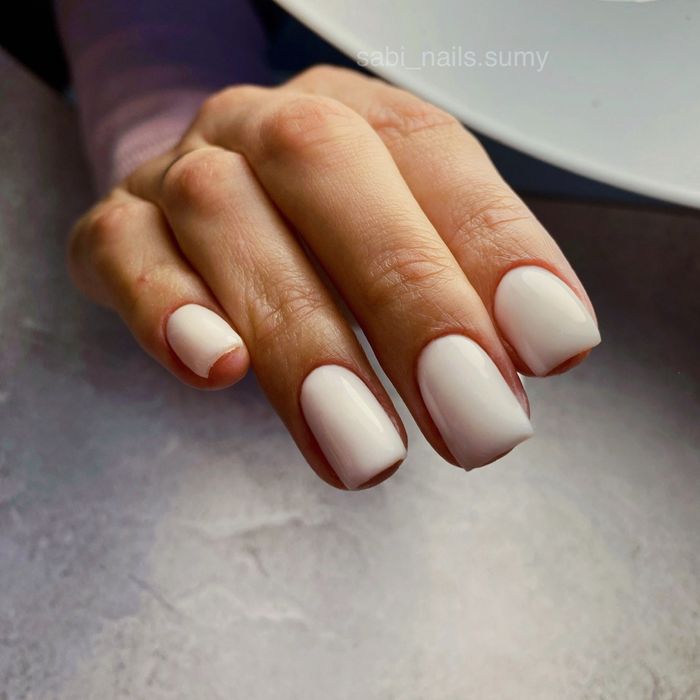 Манікюр гель лак Суми, педикюр Суми