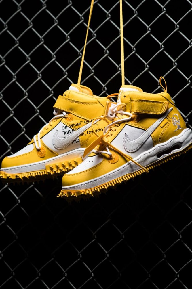 Кросівки Nike Air Force  1 mid SP c Off white Yellow ( РОЗМІР 38,5 )