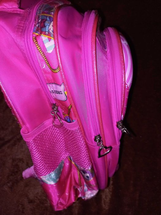 Портфель для дівчинки