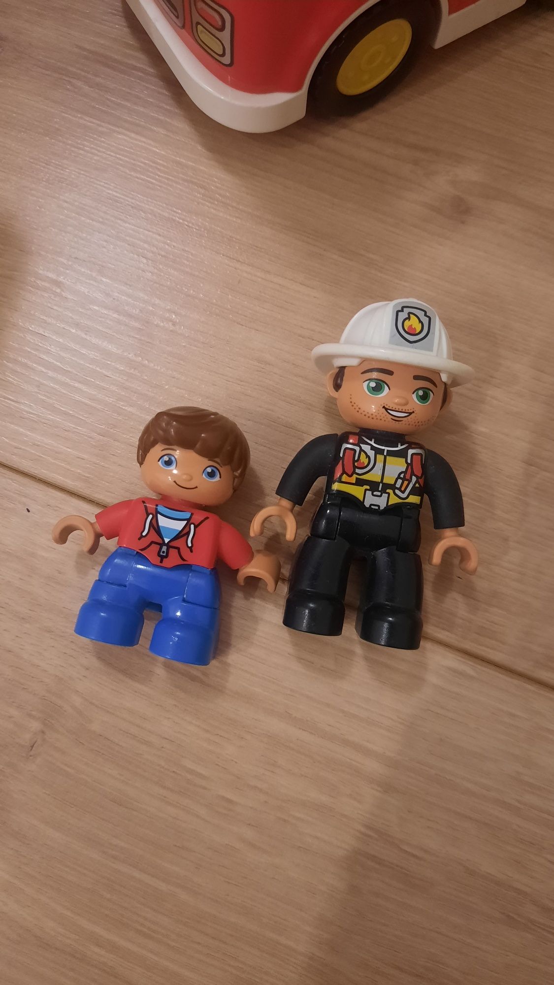Lego duplo wóz strażacki