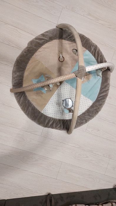 Дитячий розважальний килимок