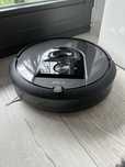 iRobot Roomba i7