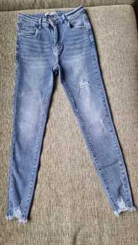 Nowe spodnie jeans rozmiar 27/S/36