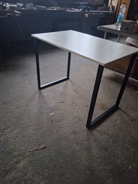 Стіл лофт для навчання та офісу