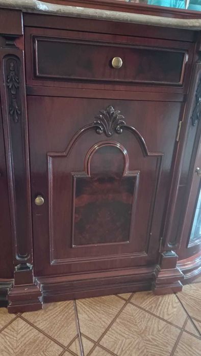 Aparador de corredor, bonito, como novo