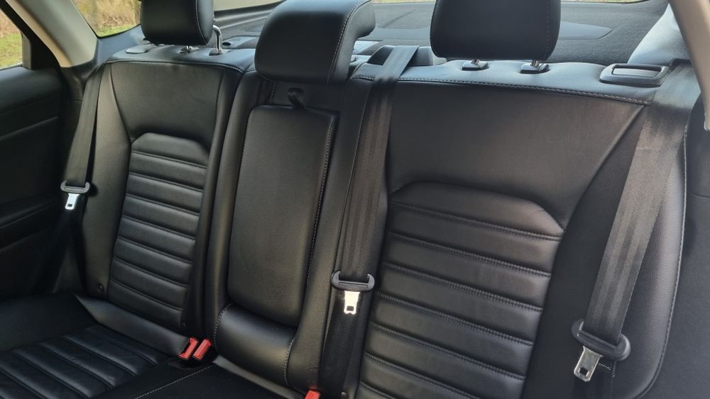 Аренда авто гибрид плагин Ford Fusion 2017. Кожа!