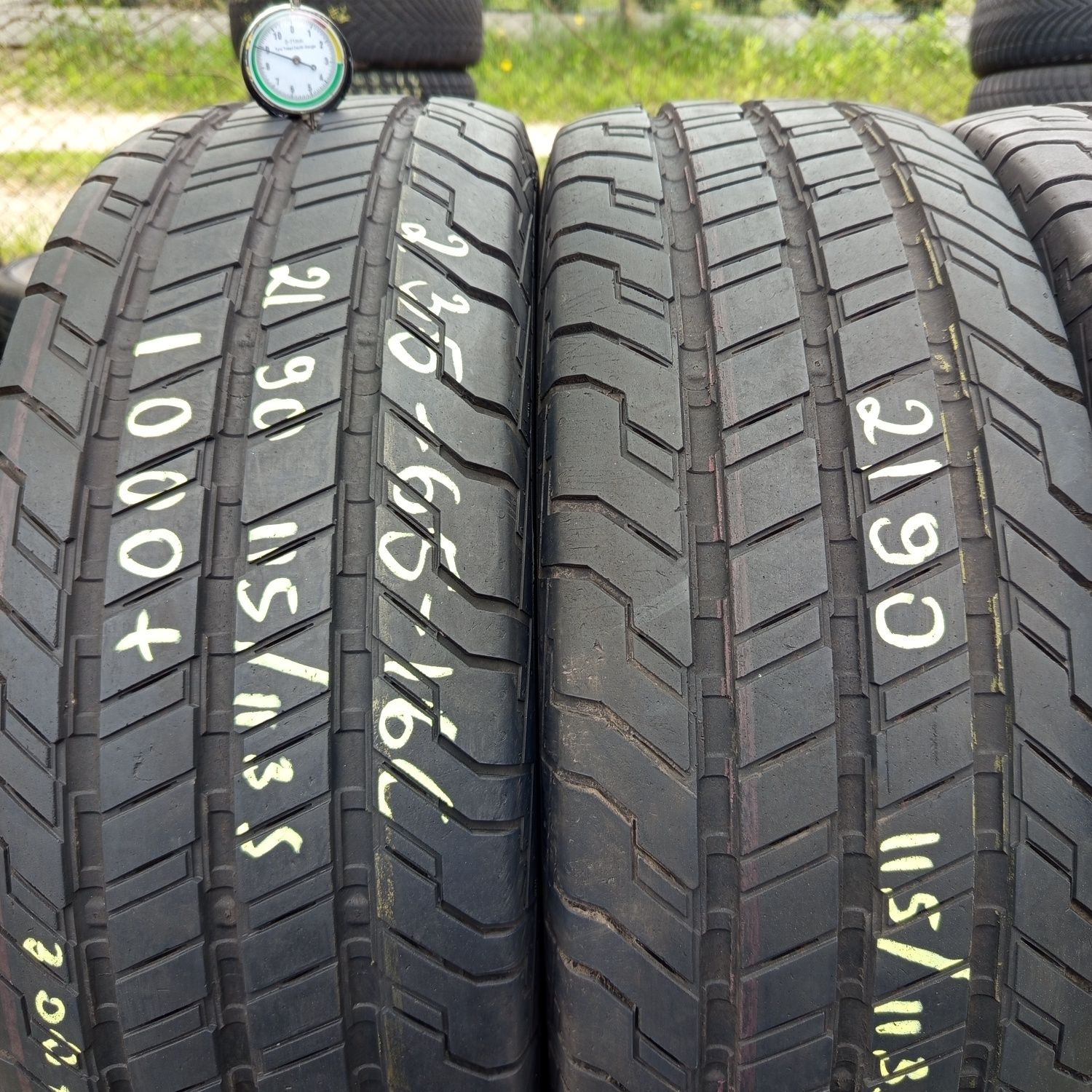 4x 235/65r16C Continental ContiVanContact 100 z 2021r 9mm