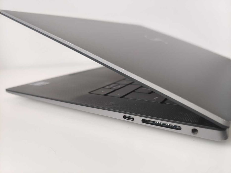 Dell Precision 5570 i9-12900H 15,6 FHD 32GB  1TB SSD RTX A2000 8GB W11