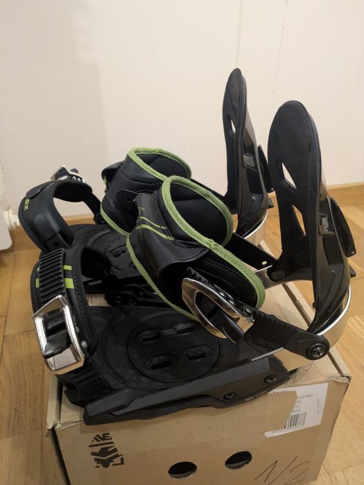 Raven S400 APX M L wiązania snowboardowe snowboard czarne Burton Union