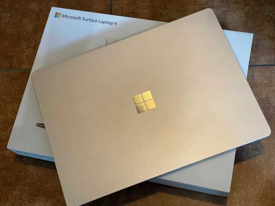 Microsoft Surface Laptop 4 13" Ryzen 5/8GB/128GB SSD/Win11 Platynowy