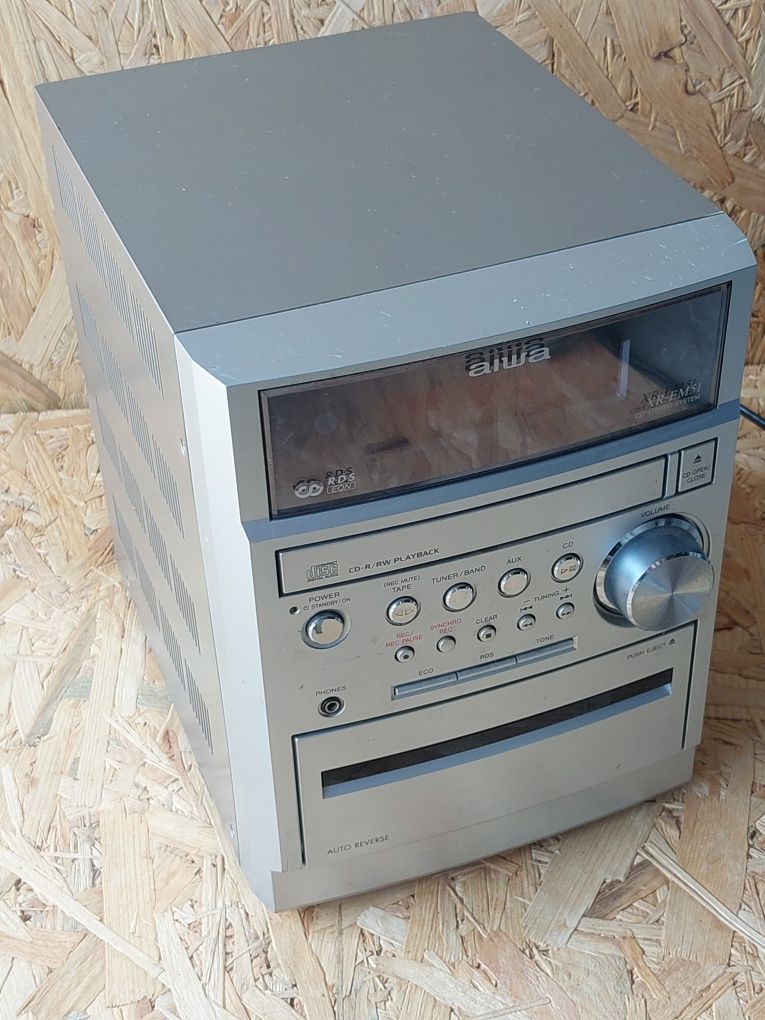 Wieża Aiwa model CX-LEM51EZ